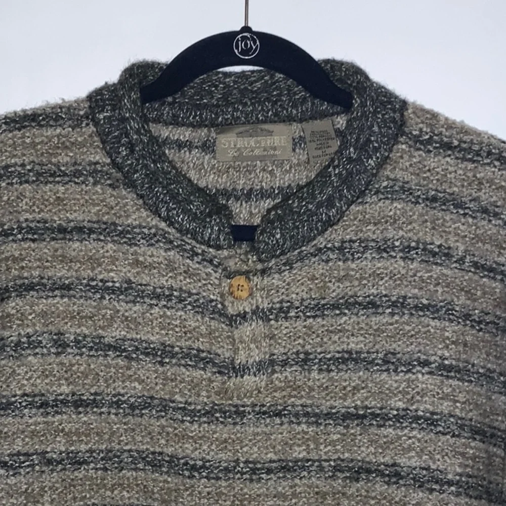 Structure Men’s Beige Striped Sweater Medium